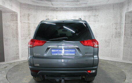 Mitsubishi Pajero Sport II рестайлинг, 2014 год, 1 856 000 рублей, 7 фотография