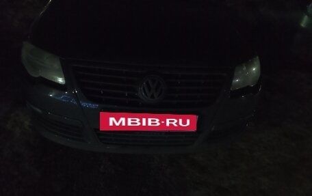 Volkswagen Passat B6, 2007 год, 310 000 рублей, 34 фотография