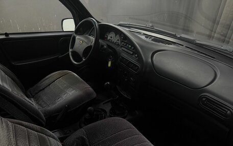 Chevrolet Niva I рестайлинг, 2006 год, 249 777 рублей, 17 фотография