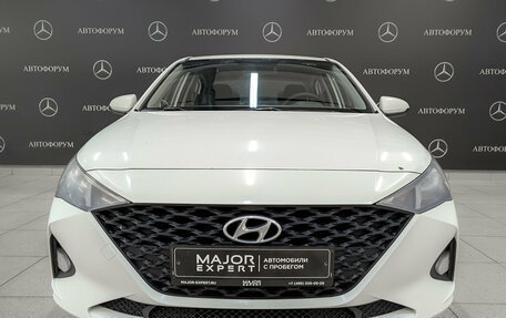 Hyundai Solaris II рестайлинг, 2021 год, 1 295 000 рублей, 2 фотография
