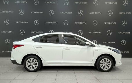 Hyundai Solaris II рестайлинг, 2021 год, 1 295 000 рублей, 4 фотография