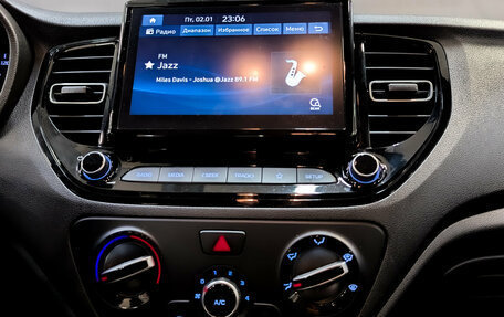 Hyundai Solaris II рестайлинг, 2021 год, 1 295 000 рублей, 15 фотография