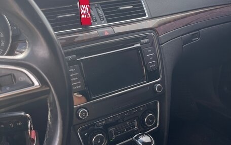 Skoda Superb III рестайлинг, 2013 год, 1 200 000 рублей, 11 фотография