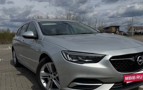 Opel Insignia II рестайлинг, 2019 год, 1 950 000 рублей, 3 фотография