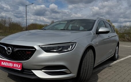 Opel Insignia II рестайлинг, 2019 год, 1 950 000 рублей, 2 фотография