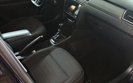 Skoda Rapid I, 2016 год, 1 000 000 рублей, 13 фотография