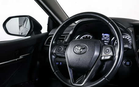 Toyota Camry, 2021 год, 2 995 000 рублей, 14 фотография