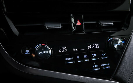 Toyota Camry, 2021 год, 2 995 000 рублей, 19 фотография