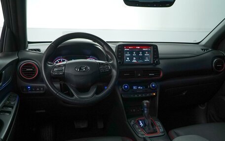 Hyundai Kona I, 2019 год, 2 207 444 рублей, 10 фотография