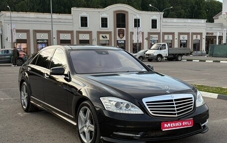 Mercedes-Benz S-Класс, 2012 год, 1 650 000 рублей, 1 фотография
