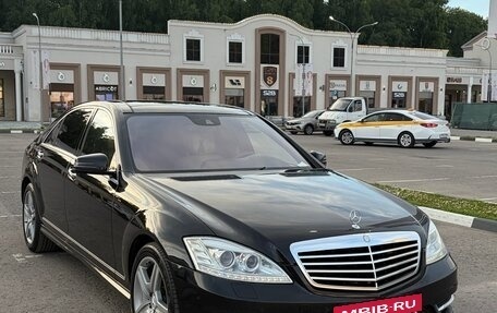 Mercedes-Benz S-Класс, 2012 год, 1 650 000 рублей, 10 фотография