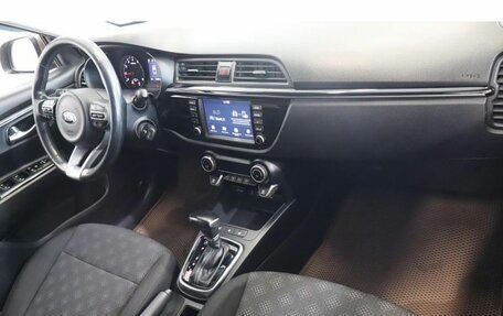 KIA Rio IV, 2018 год, 1 314 000 рублей, 5 фотография