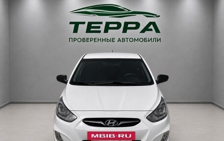 Hyundai Solaris II рестайлинг, 2014 год, 900 000 рублей, 2 фотография