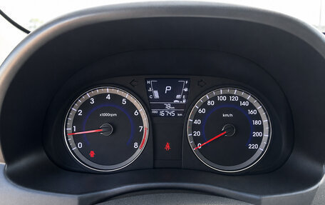 Hyundai Solaris II рестайлинг, 2014 год, 900 000 рублей, 19 фотография