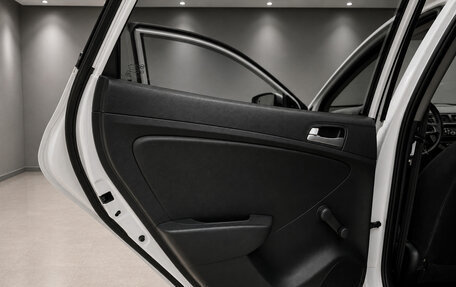 Hyundai Solaris II рестайлинг, 2014 год, 900 000 рублей, 26 фотография