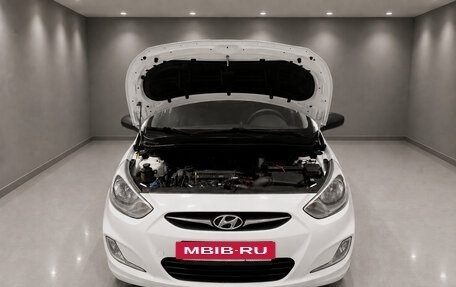 Hyundai Solaris II рестайлинг, 2014 год, 900 000 рублей, 34 фотография