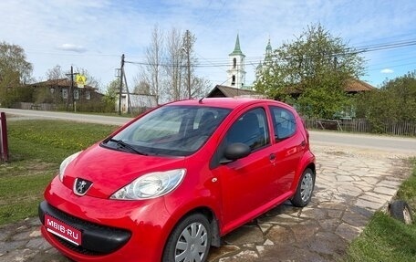 Peugeot 107 I рестайлинг, 2007 год, 320 000 рублей, 1 фотография