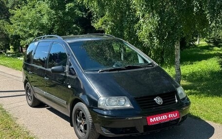 Volkswagen Sharan I рестайлинг, 2001 год, 285 000 рублей, 1 фотография