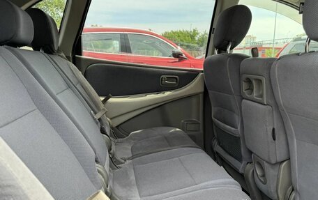 Nissan Tino, 1999 год, 270 000 рублей, 11 фотография
