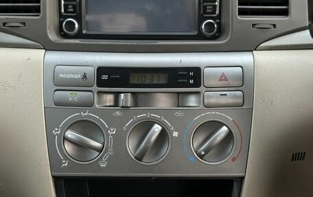 Toyota Corolla, 2004 год, 620 000 рублей, 15 фотография