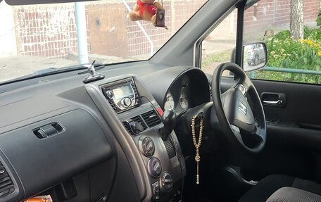 Honda Mobilio Spike I рестайлинг, 2003 год, 170 000 рублей, 4 фотография