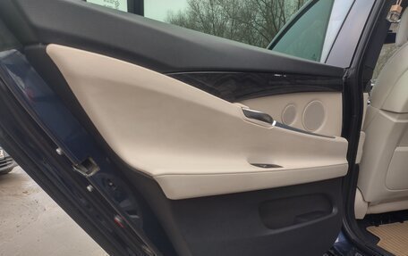 BMW 5 серия, 2013 год, 2 240 000 рублей, 15 фотография