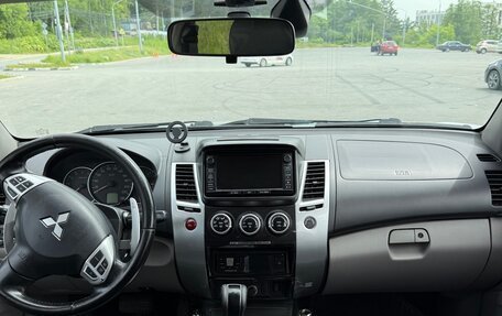 Mitsubishi Pajero Sport II рестайлинг, 2013 год, 1 400 000 рублей, 12 фотография