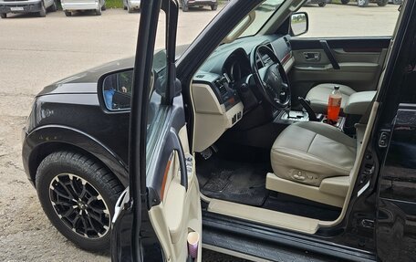 Mitsubishi Pajero IV, 2008 год, 1 800 000 рублей, 9 фотография