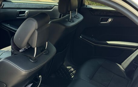 Mercedes-Benz E-Класс, 2015 год, 2 075 000 рублей, 9 фотография