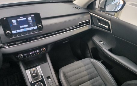 Mitsubishi Outlander, 2022 год, 3 890 000 рублей, 22 фотография