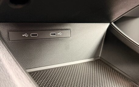 Volkswagen Tiguan, 2026 год, 4 600 000 рублей, 33 фотография