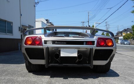 Lamborghini Diablo, 1995 год, 21 900 000 рублей, 6 фотография