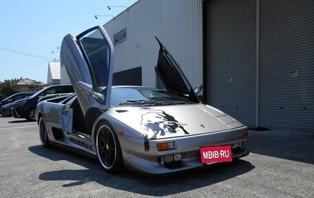 Lamborghini Diablo, 1995 год, 21 900 000 рублей, 3 фотография
