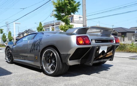 Lamborghini Diablo, 1995 год, 21 900 000 рублей, 8 фотография