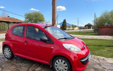 Peugeot 107 I рестайлинг, 2007 год, 320 000 рублей, 4 фотография