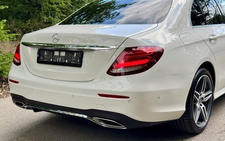 Mercedes-Benz E-Класс, 2019 год, 2 850 000 рублей, 7 фотография