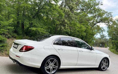 Mercedes-Benz E-Класс, 2019 год, 2 850 000 рублей, 8 фотография