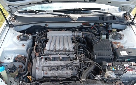 KIA Magentis I, 2004 год, 410 000 рублей, 16 фотография