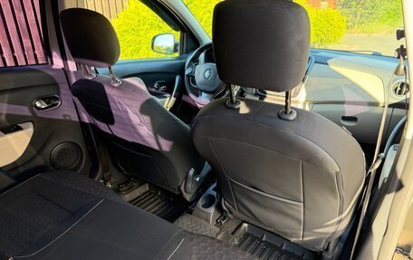 Renault Logan II, 2014 год, 599 000 рублей, 12 фотография