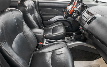 Mitsubishi Outlander III рестайлинг 3, 2007 год, 1 049 000 рублей, 22 фотография