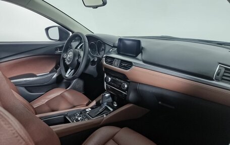 Mazda 6, 2017 год, 2 119 000 рублей, 10 фотография