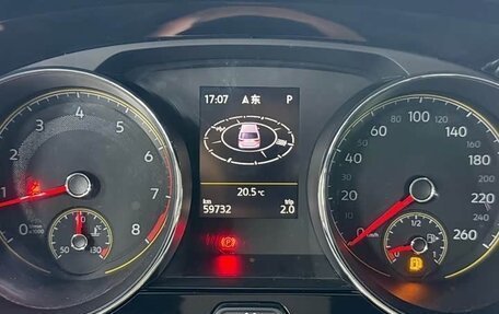 Volkswagen Touran III, 2022 год, 2 515 000 рублей, 12 фотография