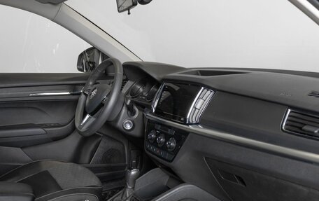 Skoda Kamiq I, 2020 год, 2 140 100 рублей, 7 фотография