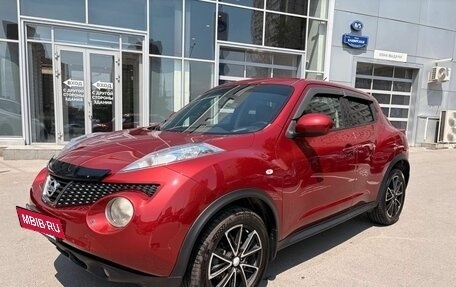 Nissan Juke II, 2013 год, 899 000 рублей, 2 фотография
