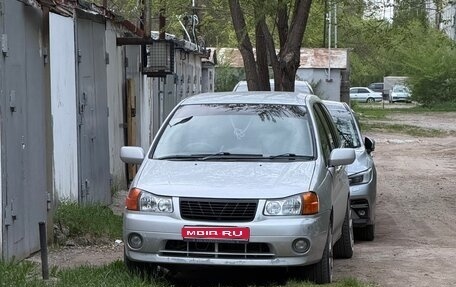 Nissan Liberty, 2000 год, 280 000 рублей, 1 фотография