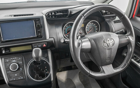 Toyota Wish II, 2010 год, 1 349 000 рублей, 15 фотография