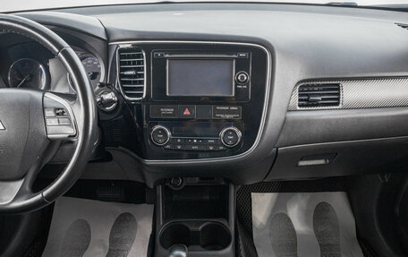 Mitsubishi Outlander III рестайлинг 3, 2012 год, 1 549 000 рублей, 17 фотография