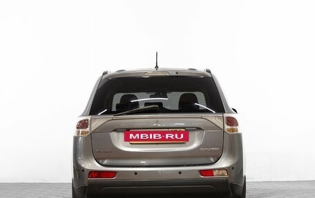 Mitsubishi Outlander III рестайлинг 3, 2012 год, 1 549 000 рублей, 6 фотография