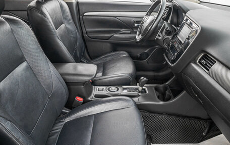 Mitsubishi Outlander III рестайлинг 3, 2012 год, 1 549 000 рублей, 22 фотография