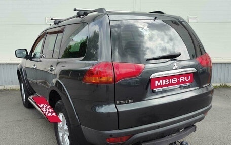 Mitsubishi Pajero Sport II рестайлинг, 2013 год, 1 750 000 рублей, 4 фотография